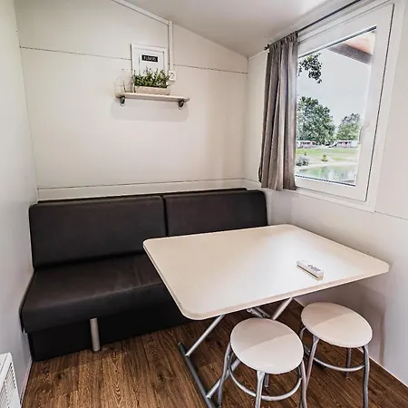 Lake View Mobile Homes With Thermal Riviera Tickets In Terme Catez Catez ob Savi Exterior photo