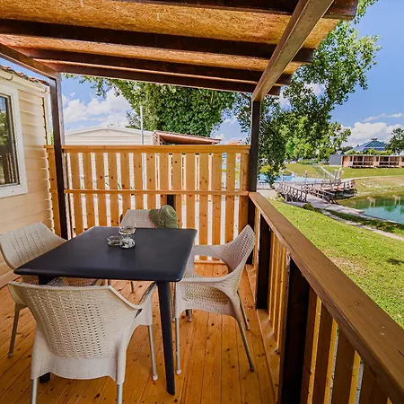 Lake View Mobile Homes With Thermal Riviera Tickets In Terme Catez Catez ob Savi Exterior photo
