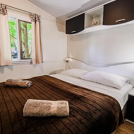 Lake View Mobile Homes With Thermal Riviera Tickets In Terme Catez Catez ob Savi Exterior photo