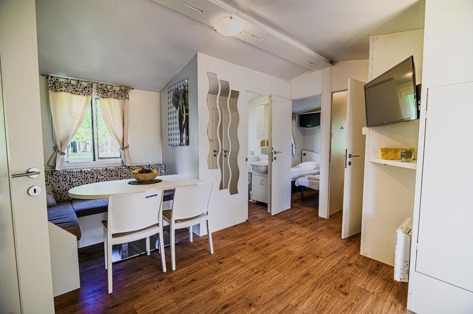 Apartment View Mobile Homes With Thermal Riviera Tickets In Terme Catez
